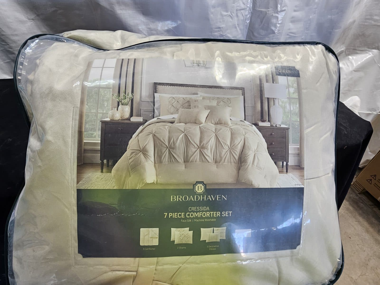 Broadhaven 7-Piece Comforter Set - Ivory Pintuck - Queen