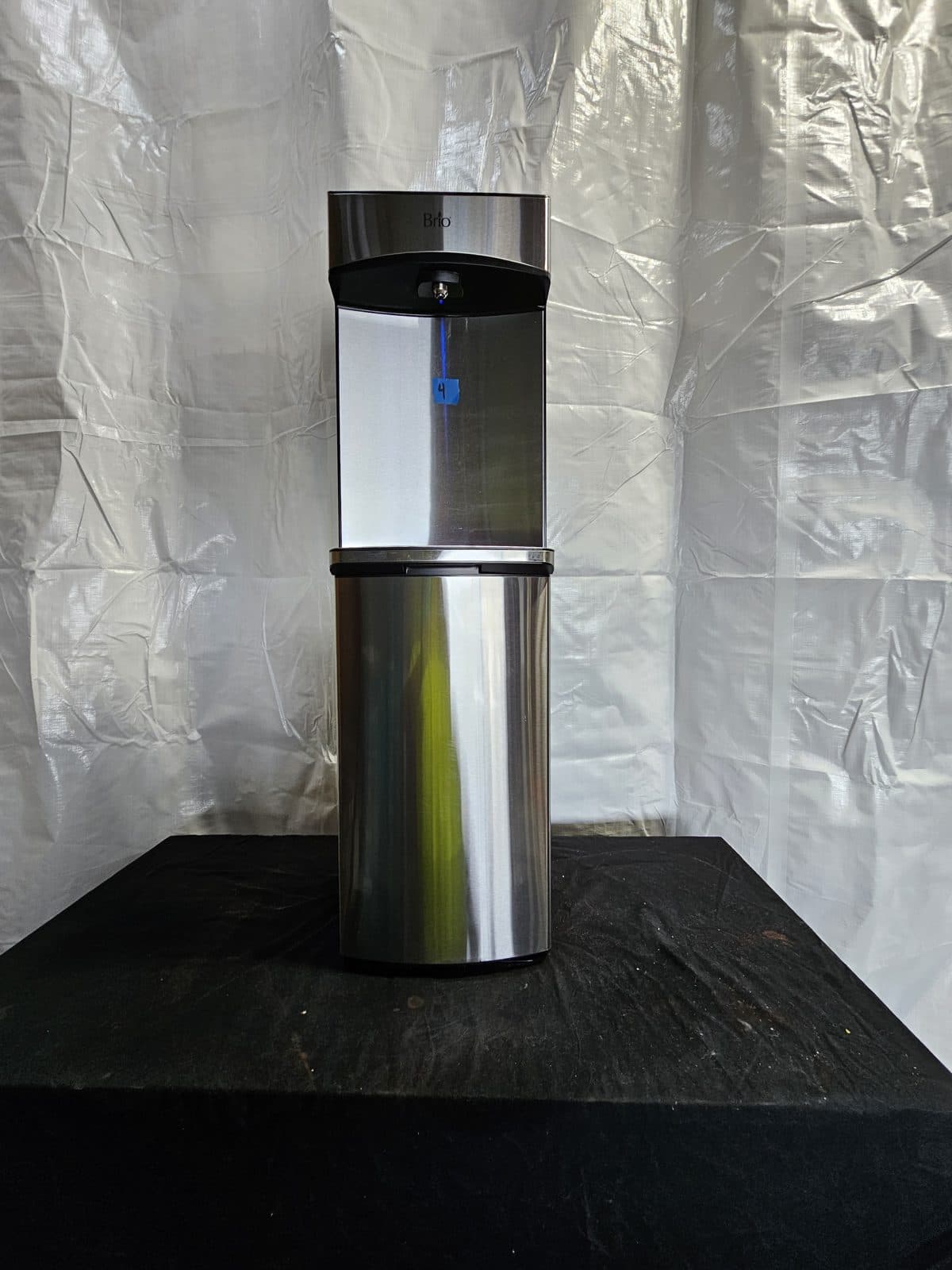 Brio 740 Self-Cleaning Bottom-Load Water Cooler (4)